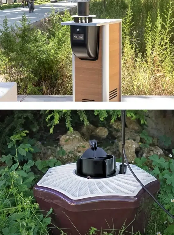 En haut, une borne anti-moustiques habillée de bois au bord d’une allée plantée ; en bas, un piège à attractif violet et blanc posé au sol parmi les plantes, relié à un tuyau